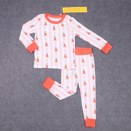 Carrots Two Piece Set